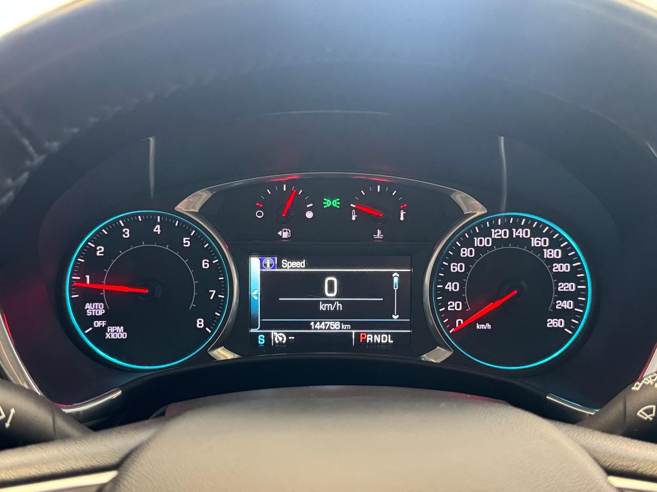 2018 Chevrolet Equinox AWD LT+New Brakes+PWR Gate+Roof+Remote Start - Photo #20
