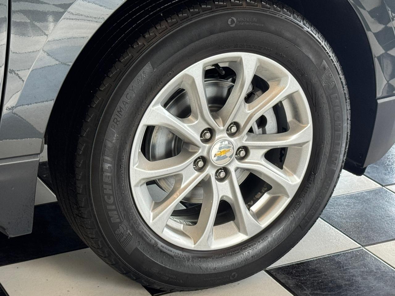 2018 Chevrolet Equinox AWD LT+New Brakes+PWR Gate+Roof+Remote Start Photo106