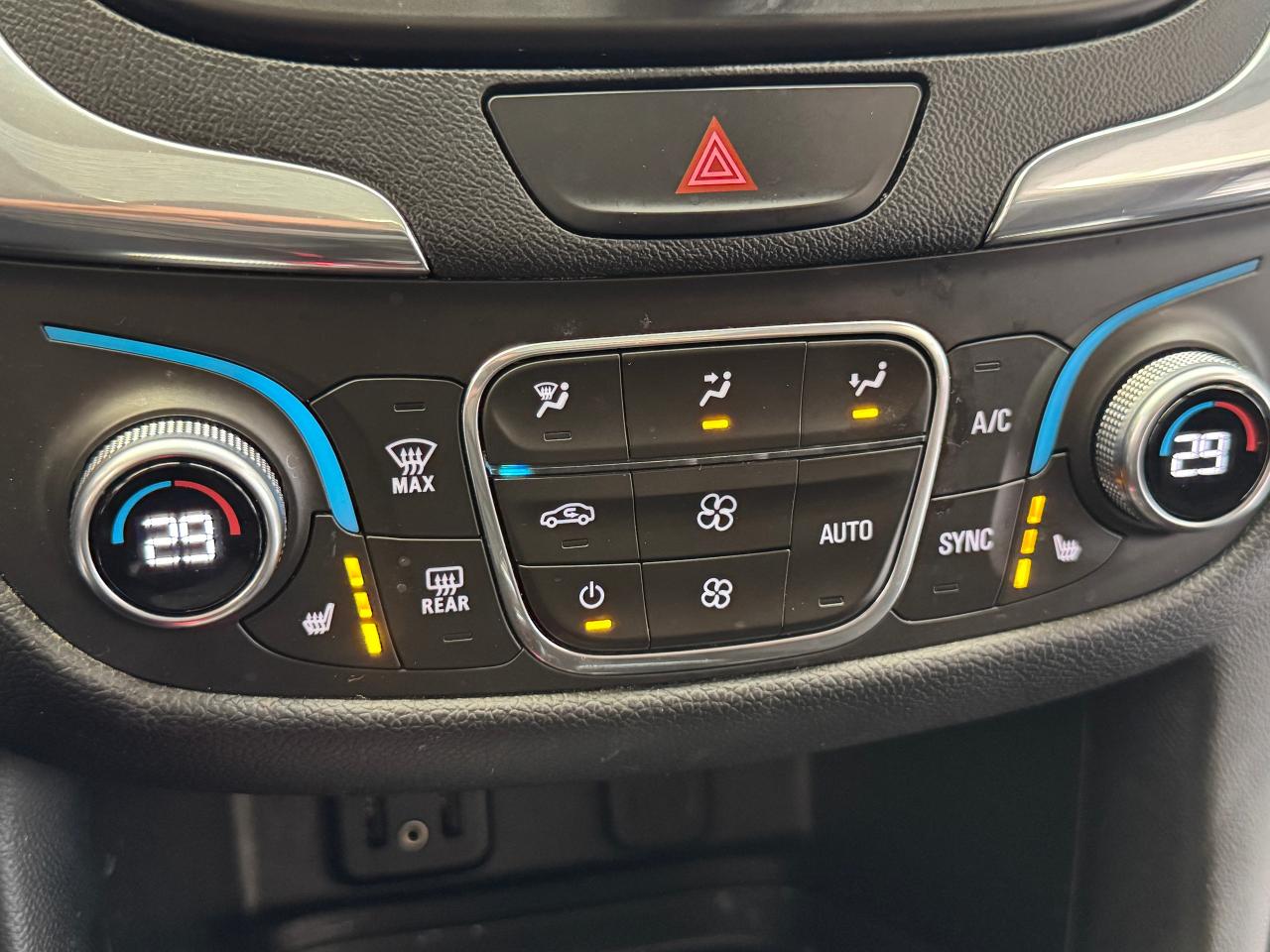 2018 Chevrolet Equinox AWD LT+New Brakes+PWR Gate+Roof+Remote Start - Photo #37