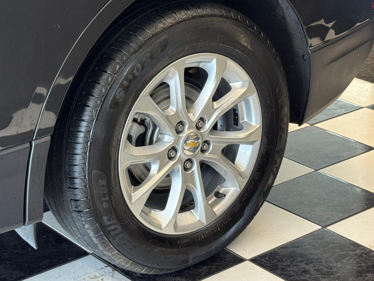 2018 Chevrolet Equinox AWD LT+New Brakes+PWR Gate+Roof+Remote Start - Photo #47