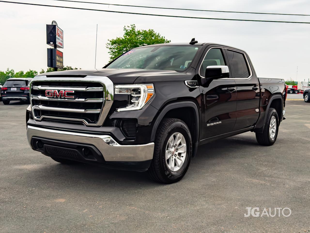 2021 GMC Sierra 1500 4WD Crew Cab 147" SLE