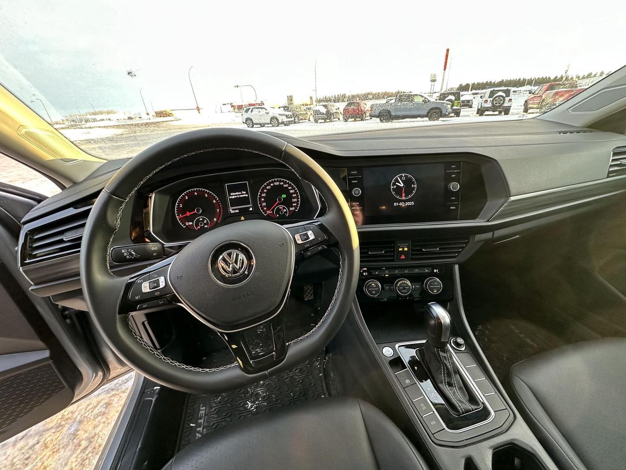 2021 Volkswagen Jetta SEL Photo