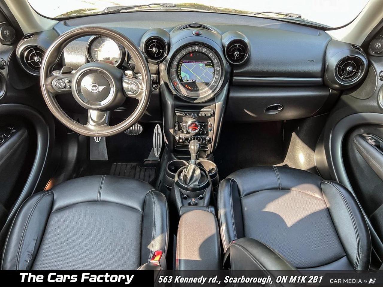 2016 MINI Cooper Countryman S ALL4 Navigation / Roof - No Accident! - Photo #24