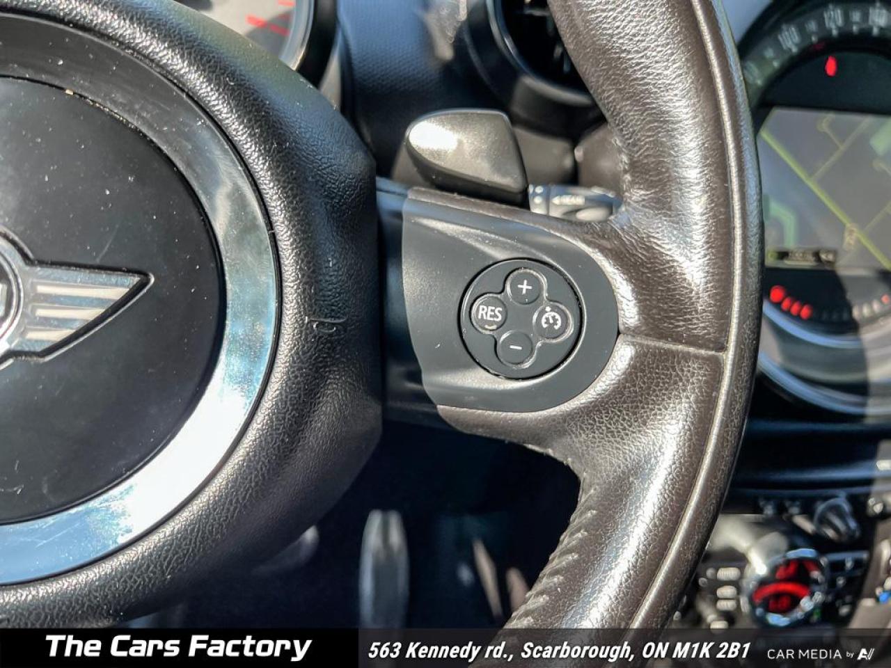 2016 MINI Cooper Countryman S ALL4 Navigation / Roof - No Accident! - Photo #15