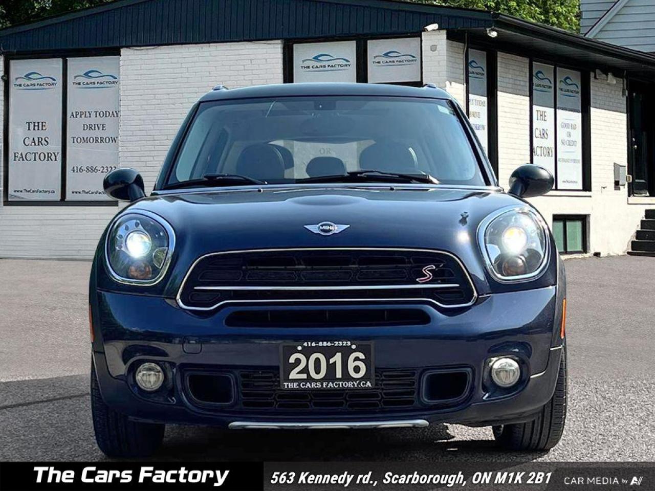 2016 MINI Cooper Countryman S ALL4 Navigation / Roof - No Accident! - Photo #2