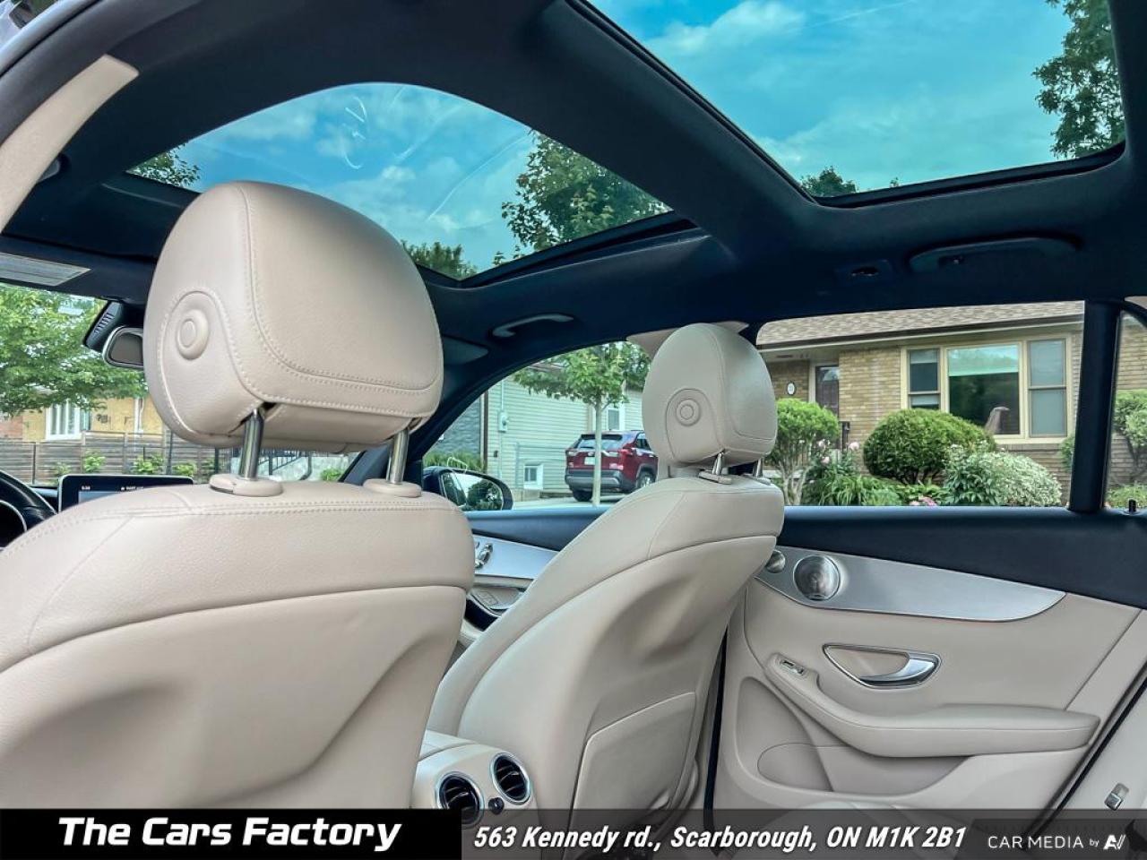 2017 Mercedes-Benz GLC-Class GLC 300 4MATIC 1-Owner No Accident! - Photo #21