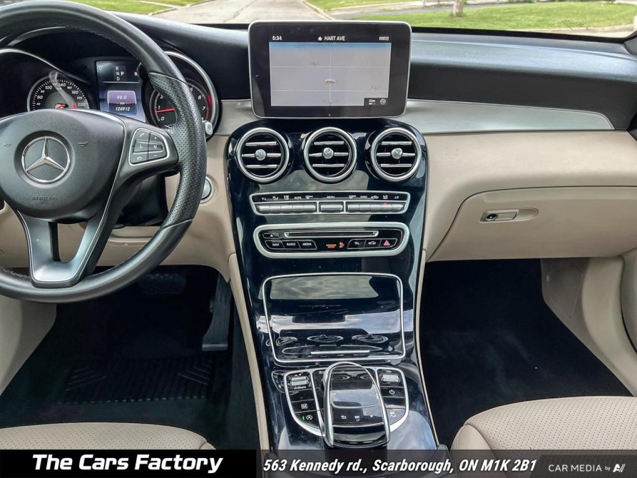 2017 Mercedes-Benz GLC-Class GLC 300 4MATIC 1-Owner No Accident! - Photo #18