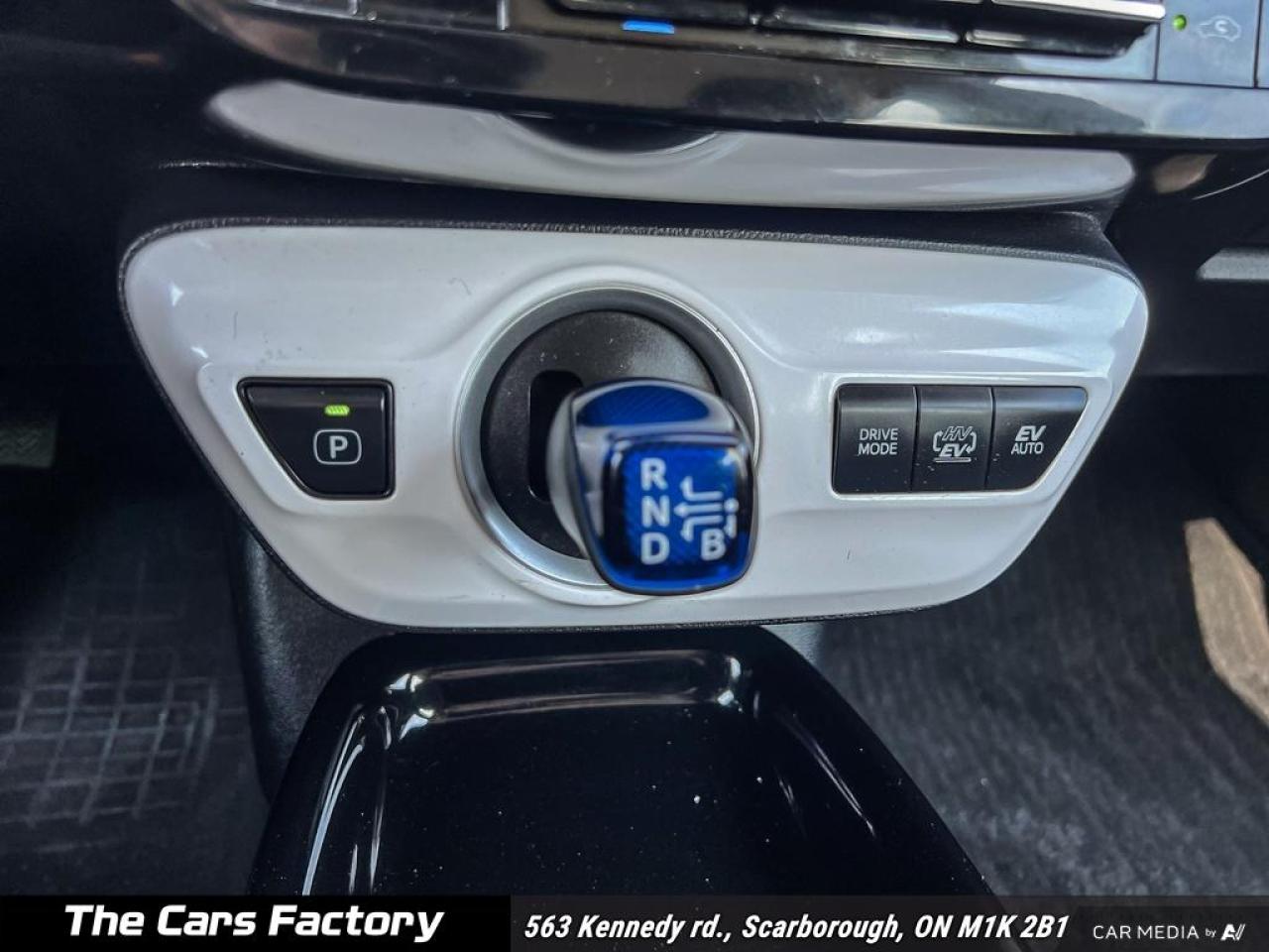 2018 Toyota Prius Prime Plug-In Hybrid 1-Owner No Accident! - Photo #20