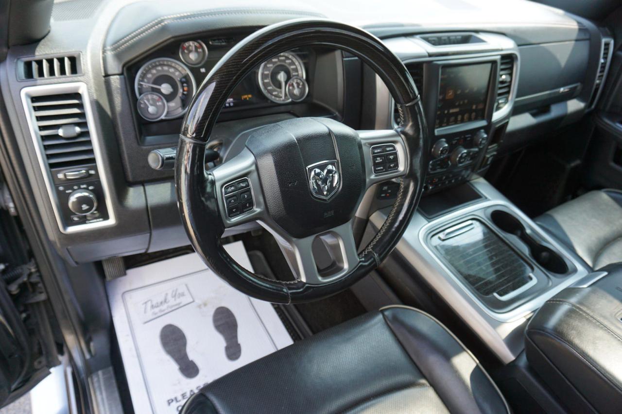 2016 RAM 1500 V8 HEMI LIMITED 4WD CREW CERTIFIED *ACCIDNET FREE* CAMERA NAV BLUETOOTH LEATHER HEATED SEATS SUNROOF CRUISE ALLOYS - Photo #9