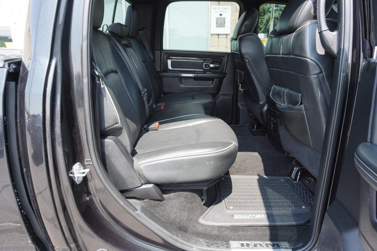 2016 RAM 1500 V8 HEMI LIMITED 4WD CREW CERTIFIED *ACCIDNET FREE* CAMERA NAV BLUETOOTH LEATHER HEATED SEATS SUNROOF CRUISE ALLOYS - Photo #17