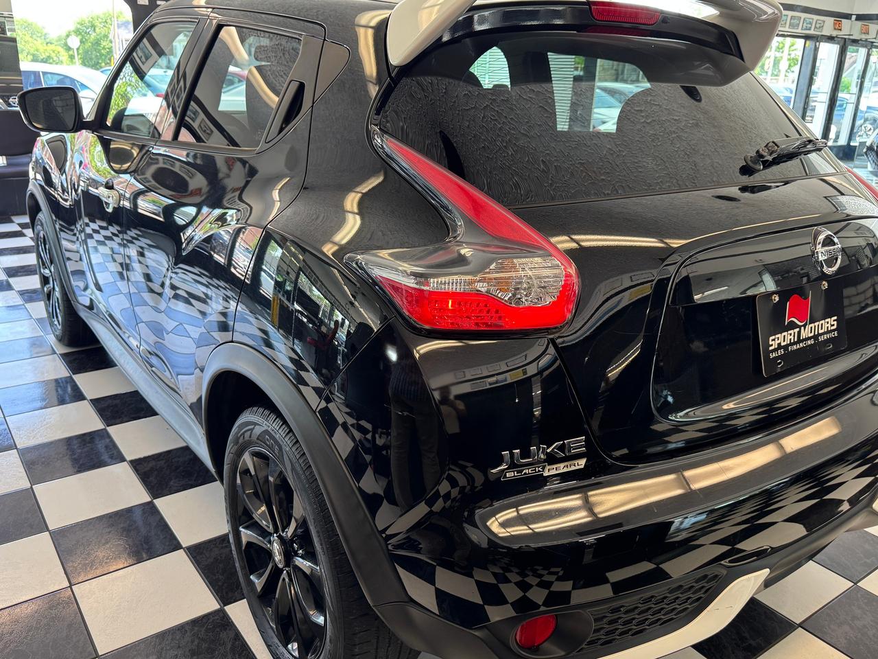 2017 Nissan Juke SV Black Pearl Edition AWD+Camera+CLEAN CARFAX Photo