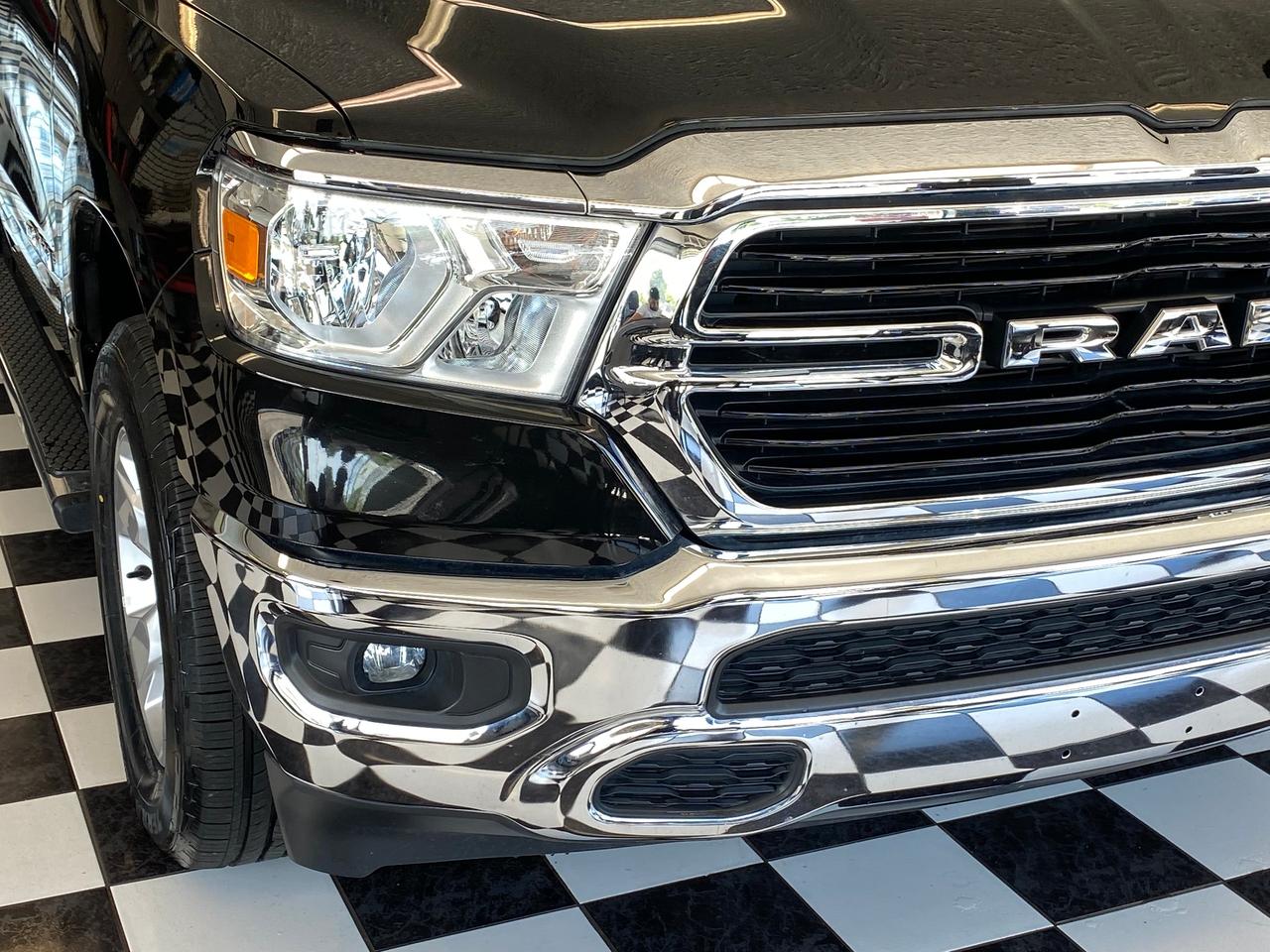 2020 RAM 1500 Big Horn 4x4 Quad Cab 6'4" Box+CLEAN CARFAX Photo