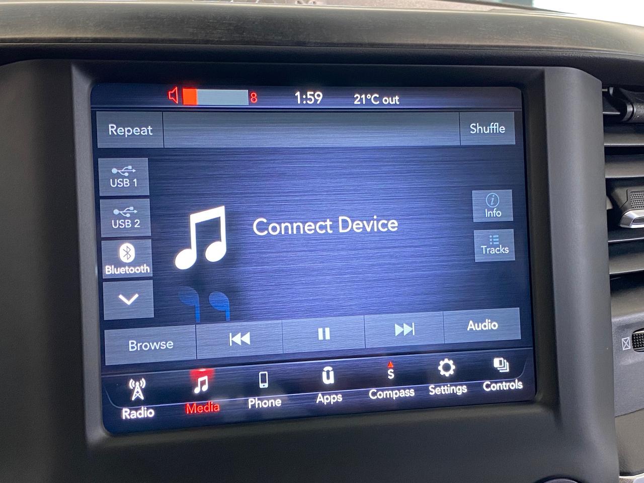 2020 RAM 1500 Big Horn 4x4 Quad Cab 6'4" Box+CLEAN CARFAX Photo