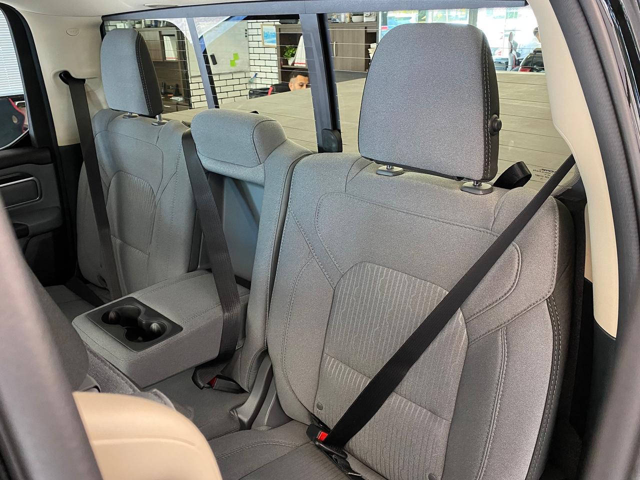 2020 RAM 1500 Big Horn 4x4 Quad Cab 6'4" Box+CLEAN CARFAX Photo