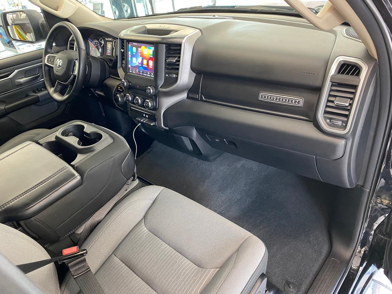 2020 RAM 1500 Big Horn 4x4 Quad Cab 6'4" Box+CLEAN CARFAX Photo