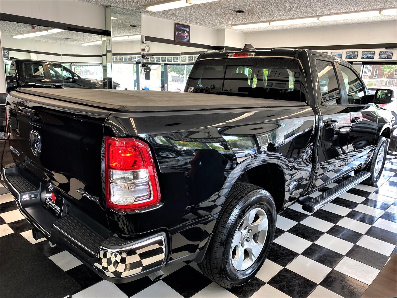 2020 RAM 1500 Big Horn 4x4 Quad Cab 6'4" Box+CLEAN CARFAX Photo