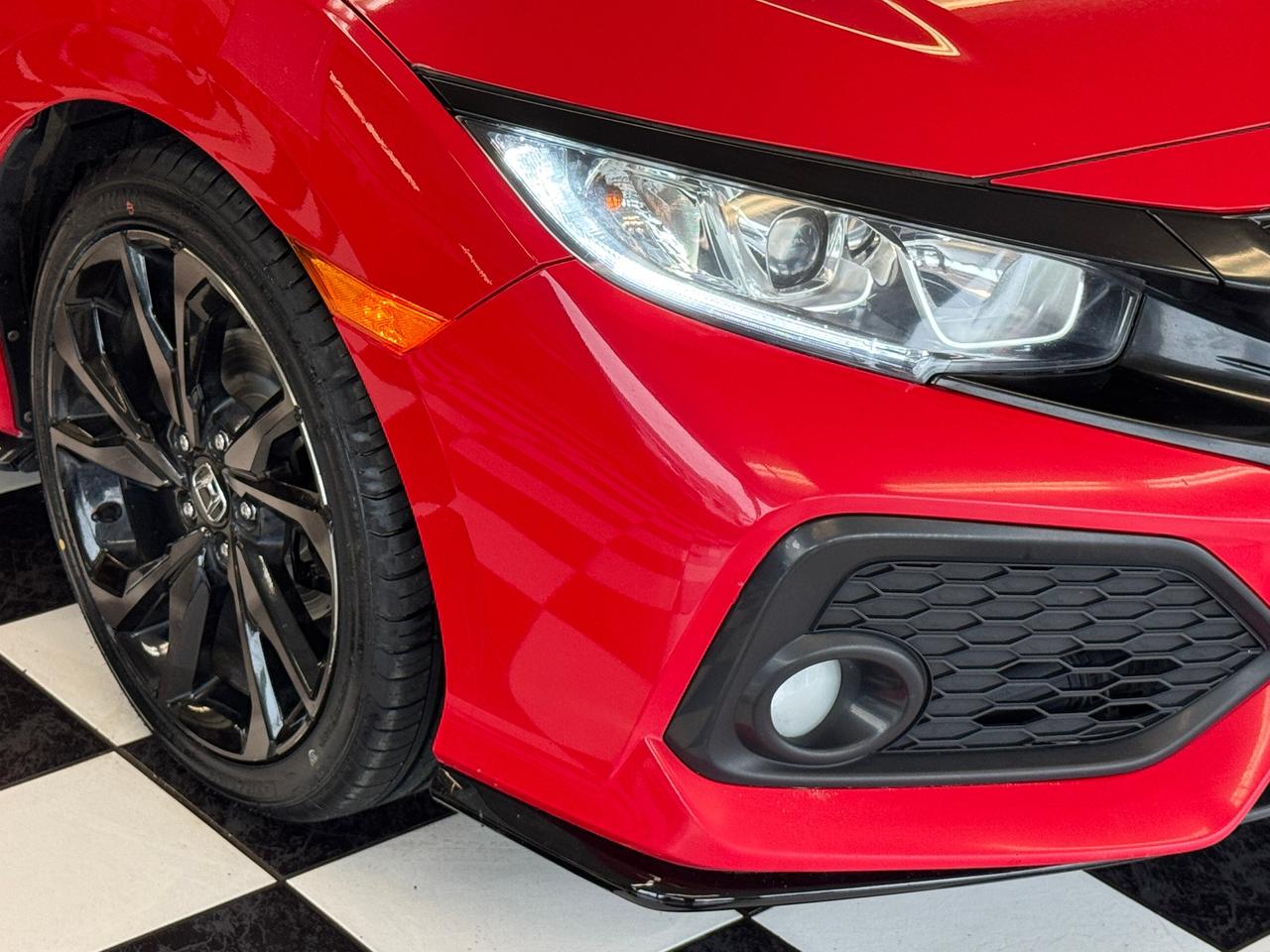 2017 Honda Civic Sport Honda Sensing+New Tires+Brakes+CLEAN CARFAX Photo