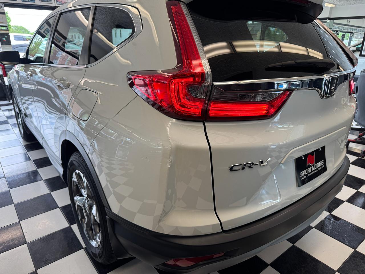 2018 Honda CR-V EX-L AWD+NewTires+Roof+AdaptiveCruise+CLEAN CARFAX Photo