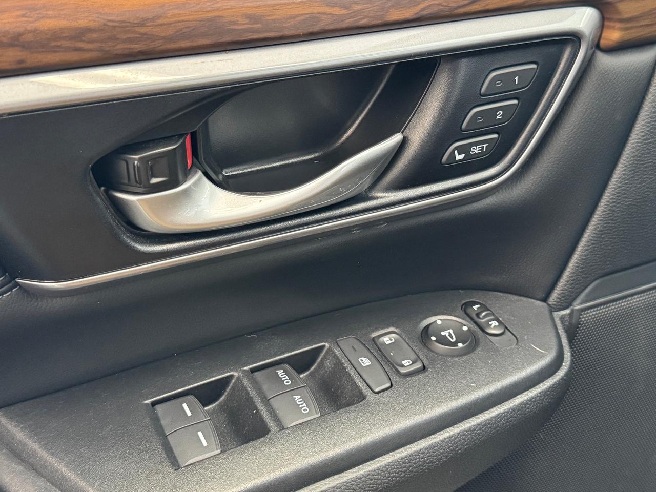 2018 Honda CR-V EX-L AWD+NewTires+Roof+AdaptiveCruise+CLEAN CARFAX Photo