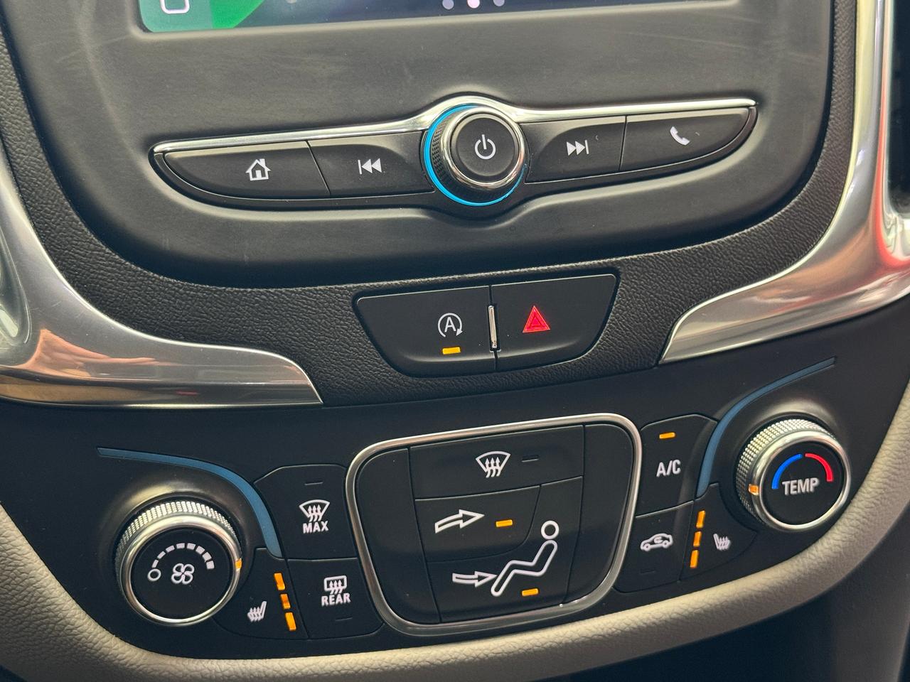 2022 Chevrolet Equinox LS+New Tires & Brakes+Collision Alert+CLEAN CARFAX Photo