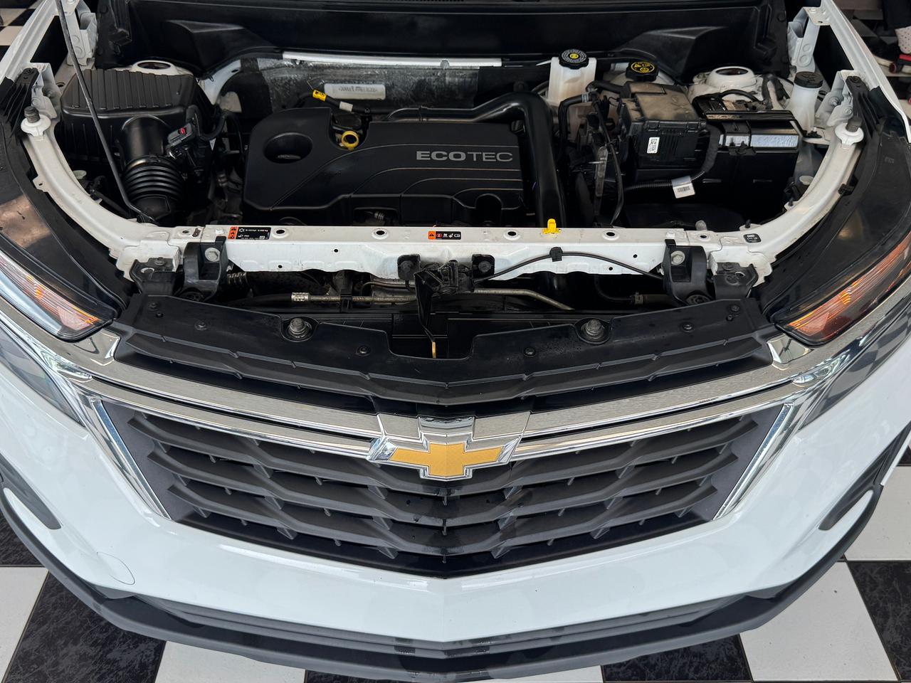 2022 Chevrolet Equinox LS+New Tires & Brakes+Collision Alert+CLEAN CARFAX Photo