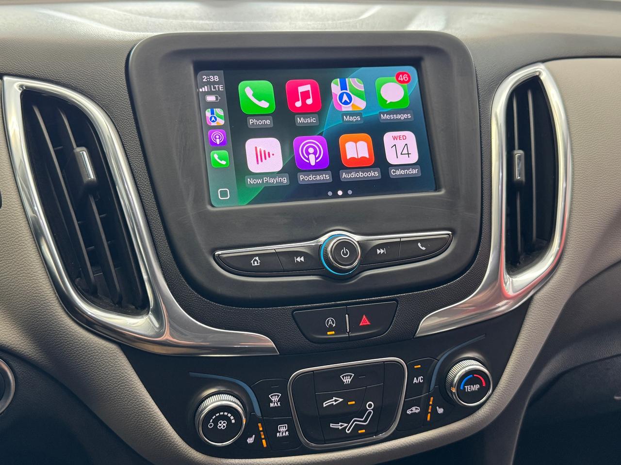 2022 Chevrolet Equinox LS+New Tires & Brakes+Collision Alert+CLEAN CARFAX Photo