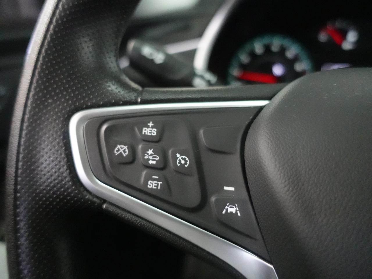 2023 Chevrolet Malibu LT | Pano roof | LaneDep | Heated Seats | CarPlay