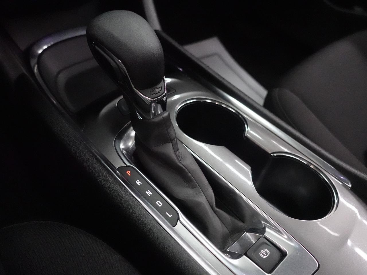 2023 Chevrolet Malibu LT | Pano roof | LaneDep | Heated Seats | CarPlay Photo