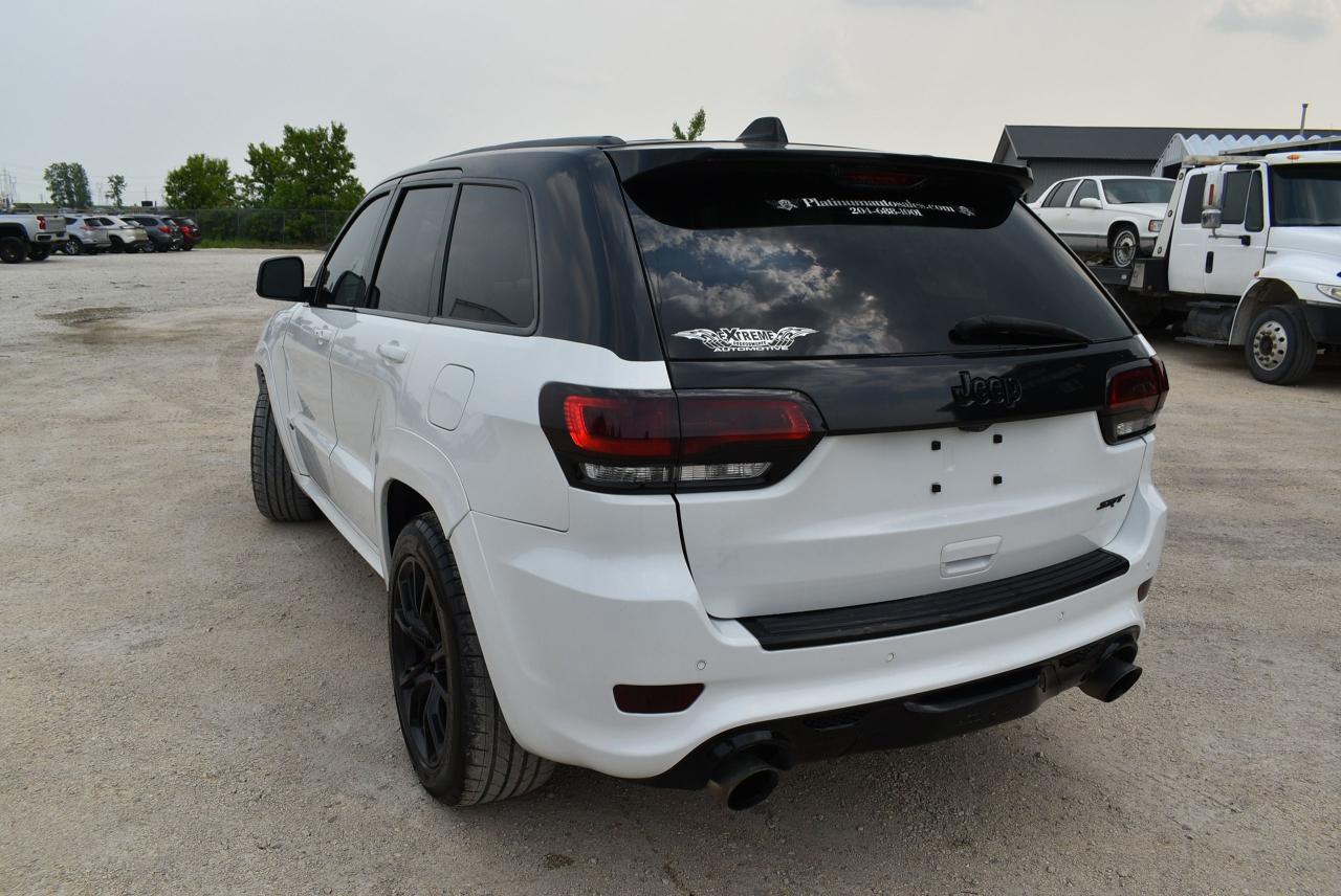 2015 Jeep Grand Cherokee SRT 6.4L HEMI - Photo #5