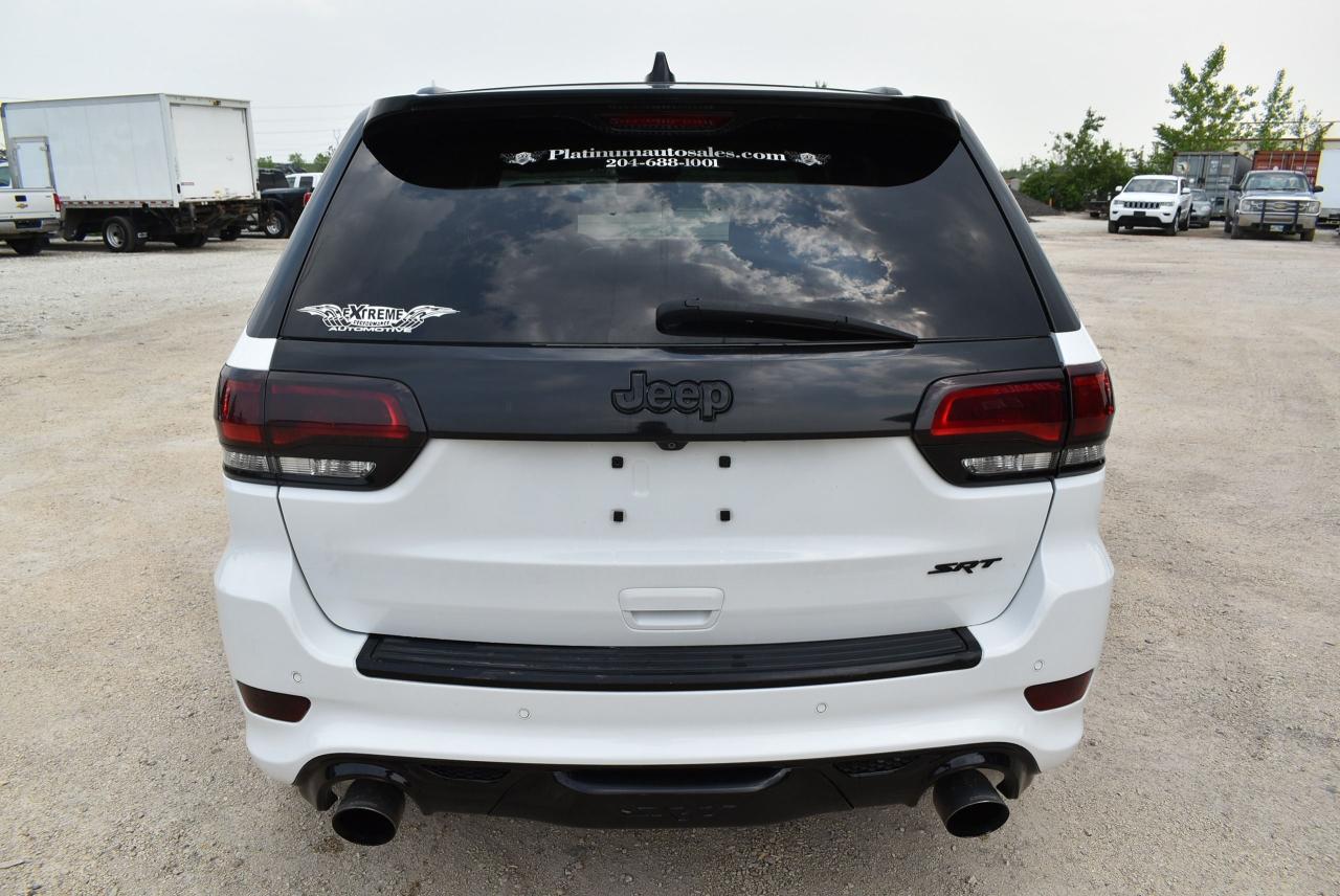 2015 Jeep Grand Cherokee SRT 6.4L HEMI - Photo #6