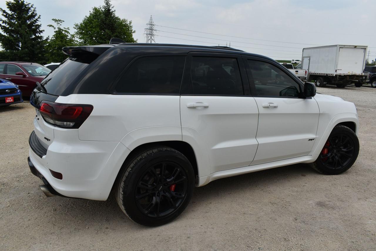 2015 Jeep Grand Cherokee SRT 6.4L HEMI - Photo #8