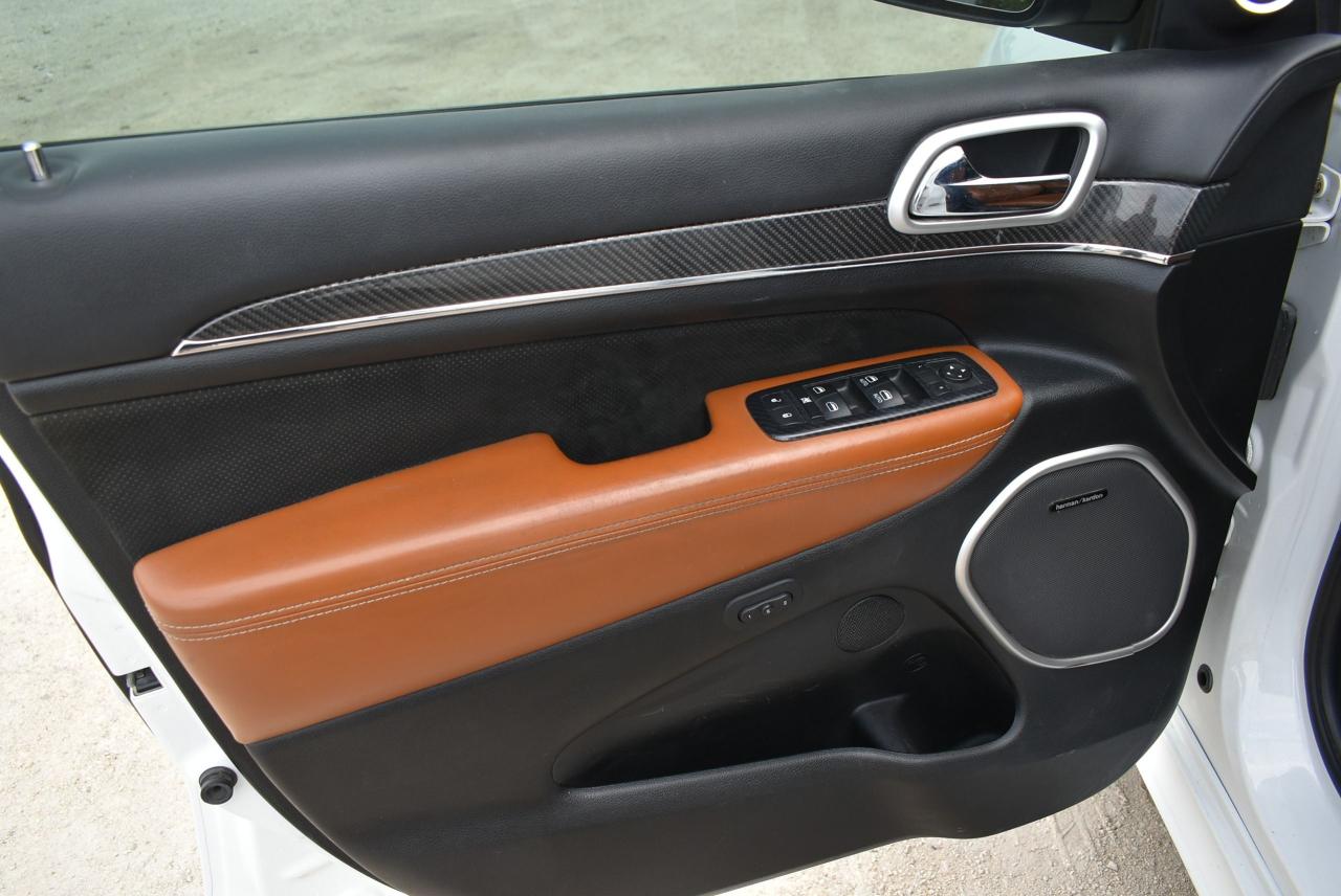 2015 Jeep Grand Cherokee SRT 6.4L HEMI - Photo #21