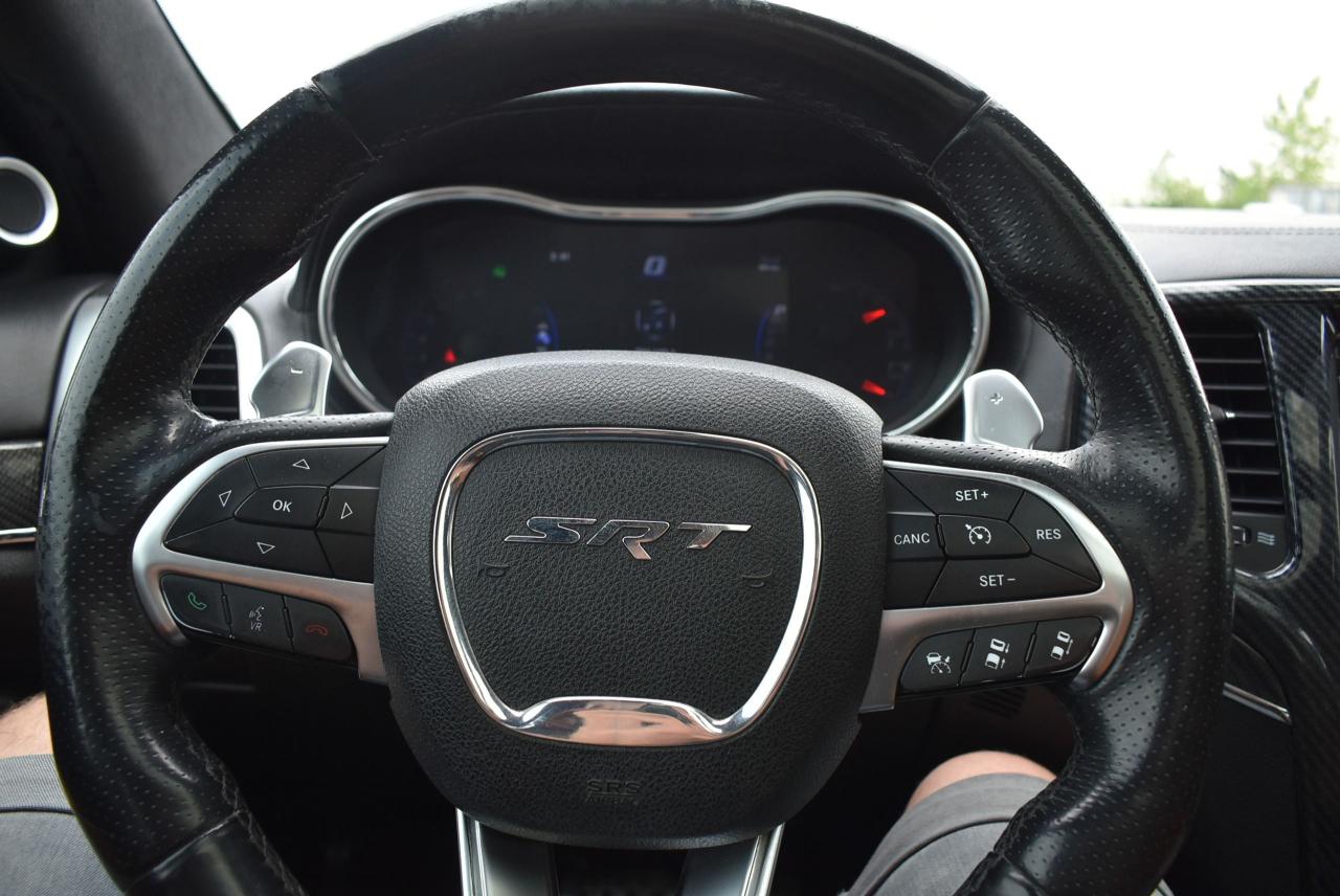 2015 Jeep Grand Cherokee SRT 6.4L HEMI - Photo #37