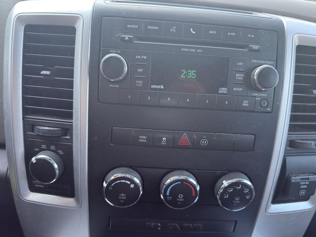 2011 RAM 1500 Big Horn - Photo #15