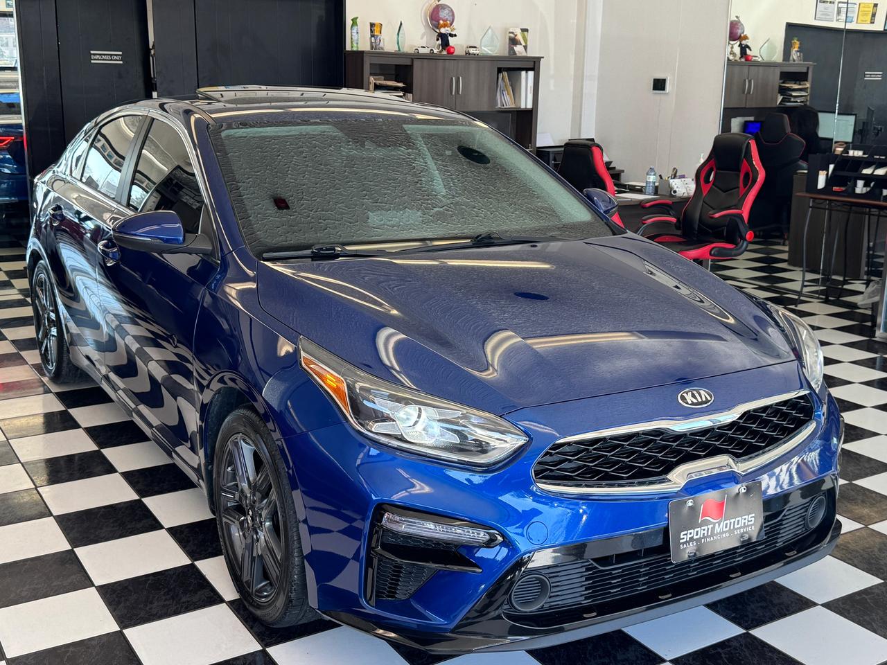 2021 Kia Forte EX+Roof+Lane Keep Assist+ApplePlay+CLEAN CARFAX Photo