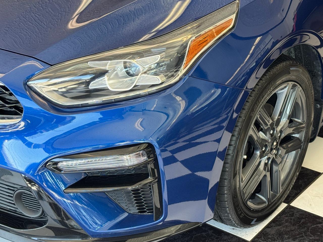 2021 Kia Forte EX+Roof+Lane Keep Assist+ApplePlay+CLEAN CARFAX Photo