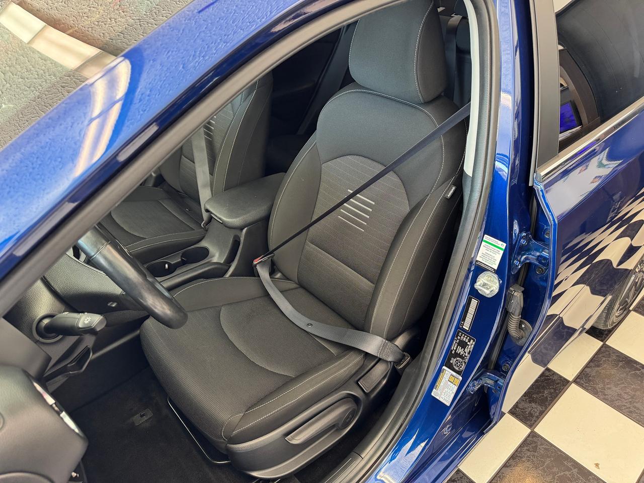 2021 Kia Forte EX+Roof+Lane Keep Assist+ApplePlay+CLEAN CARFAX Photo