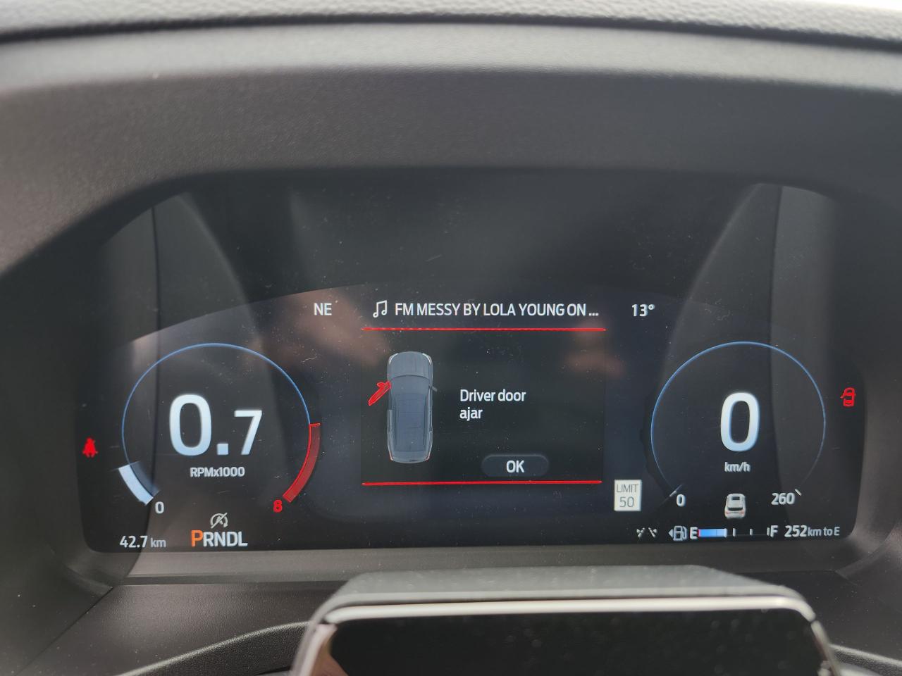 2025 Ford Explorer ST-LINE 4WD Photo5