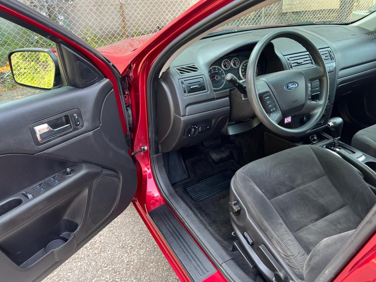 2007 Ford Fusion AUTO LOW KM POWER DRIVERS SEAT POWER WINDOWS - Photo #9