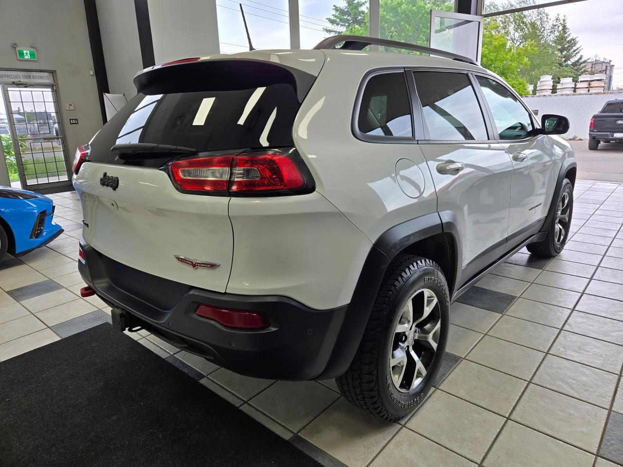 2016 Jeep Cherokee 4WD 4dr Trailhawk | ALL CREDIT ACCEPTED!! - Photo #7