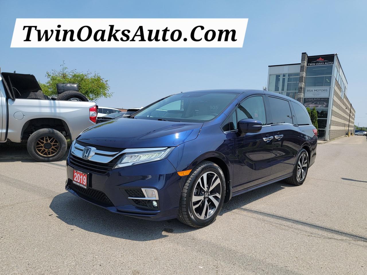 2019 Honda Odyssey Touring - Photo #1