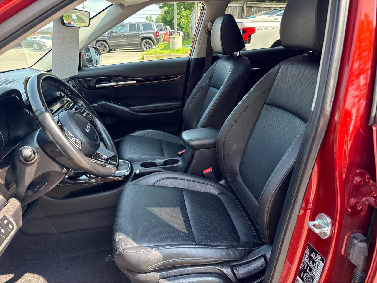 2022 Kia Seltos  - Photo #9