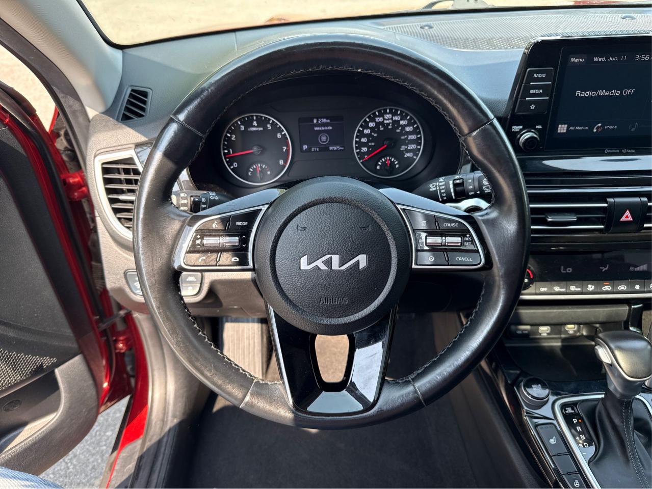 2022 Kia Seltos  - Photo #16