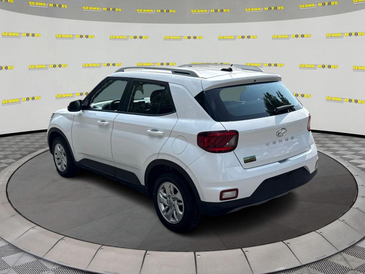 2023 Hyundai Venue  - Photo #5