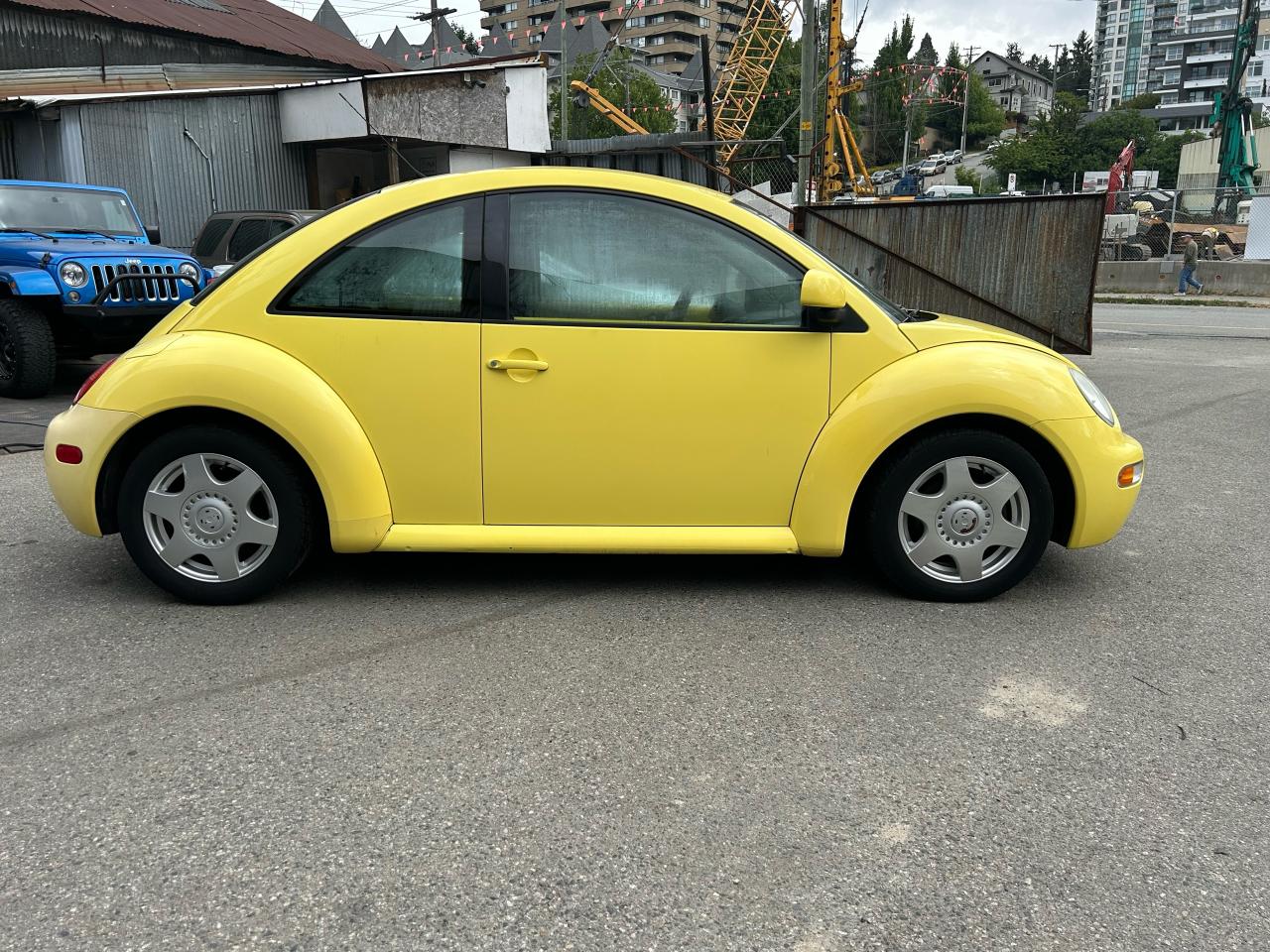 1998 Volkswagen New Beetle undefined - Photo #4