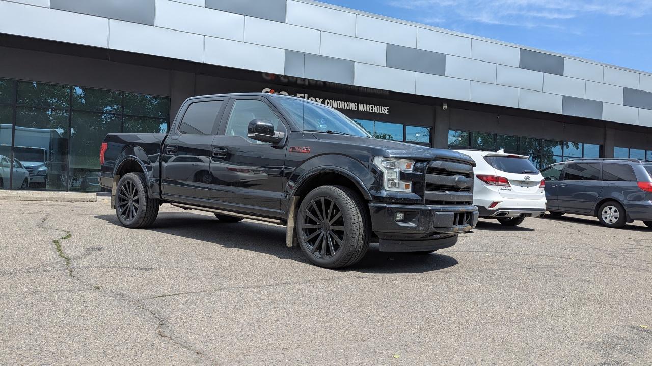 2017 Ford F-150 4WD SUPERCREW 145" LARIAT - Photo #3