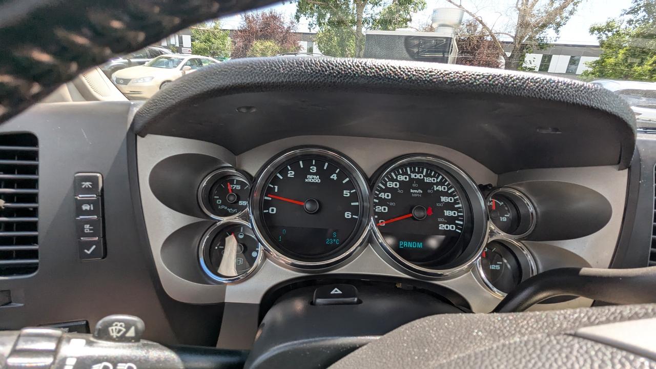 2012 GMC Sierra 1500 4WD CREW CAB 143.5" SLE - Photo #19