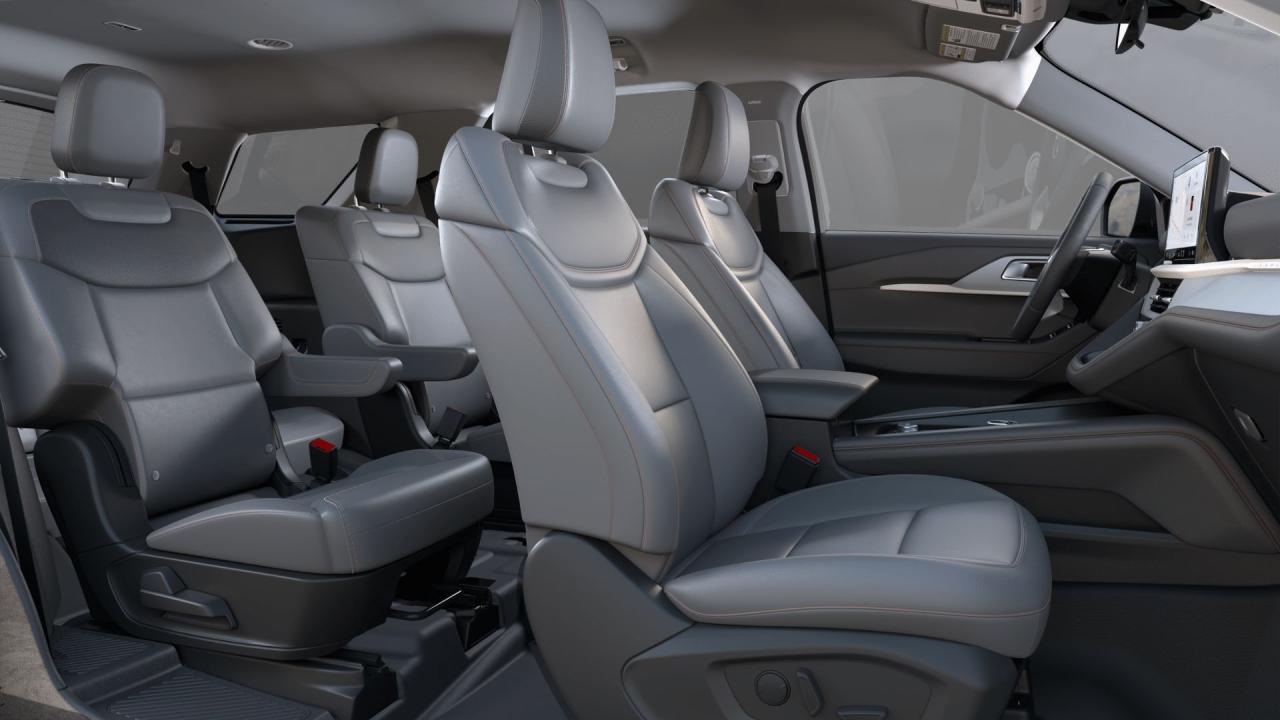 2025 Ford Explorer ACTIVE 4WD 200A Photo5