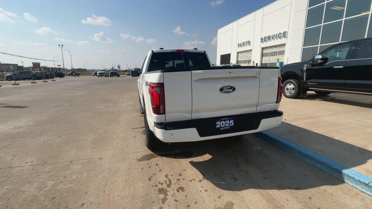 2025 Ford F-150 Lariat 4WD SuperCrew 6.5' Box Photo5