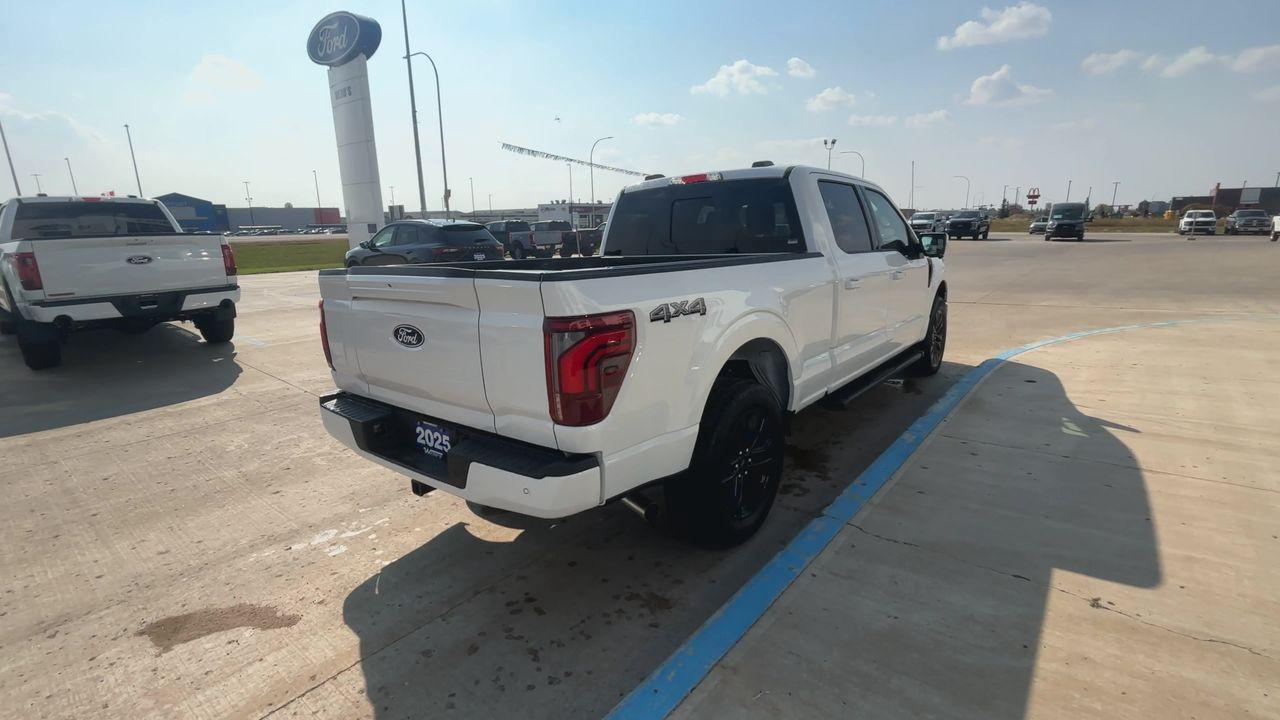 2025 Ford F-150 Lariat 4WD SuperCrew 6.5' Box Photo5